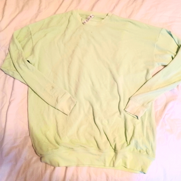 Alo Soho Pullover - Neon Lime - Picture 3 of 3